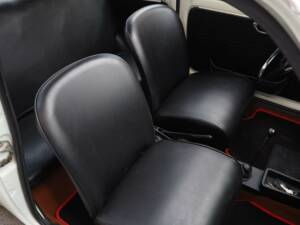 Image 18/50 of FIAT 500 F (1972)