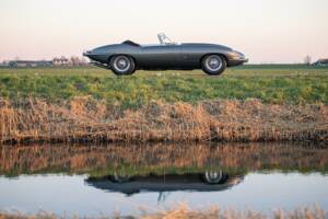 Image 43/50 of Jaguar E-Type 3.8 Flat Floor (1961)