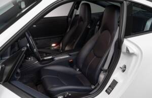 Image 23/40 of Porsche 911 Carrera 4 (2009)