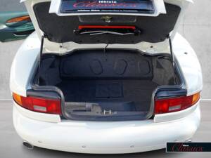 Bild 2/16 von Aston Martin DB 7 Vantage Volante (1999)