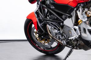 Image 9/47 of MV Agusta DUMMY (2006)
