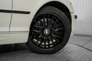 Afbeelding 50/50 van BMW 330xi (2002)