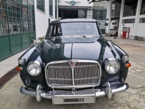 Image 6/34 of Rover 3 Litre Mk II (1963)