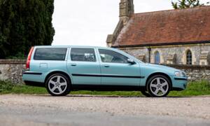 Image 2/50 de Volvo V70 R AWD (2003)