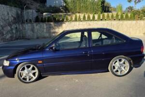 Obraz 5/8 pojazdu Ford Escort 2.0 16V "F1 Edition" (1996)
