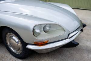 Bild 35/50 von Citroën ID 19 Break (1967)