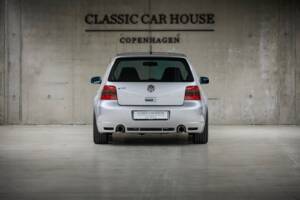 Bild 12/100 von Volkswagen Golf IV 3.2 R32 (2002)