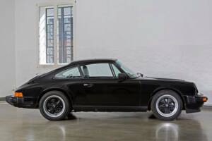 Bild 3/25 von Porsche 911 Carrera 3.2 (1987)