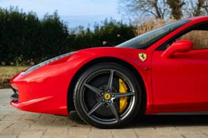 Bild 19/50 von Ferrari 458 Italia (2010)