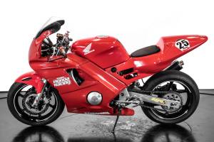 Image 1/30 de Honda DUMMY (1994)