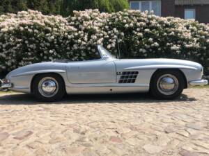 Obraz 7/7 pojazdu Mercedes-Benz 300 SL Roadster (1961)