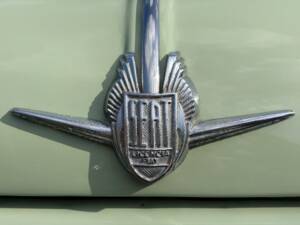Image 15/24 of SEAT 600 D (1966)