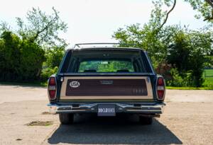 Image 6/28 of Ford LTD Country Squire (1968)