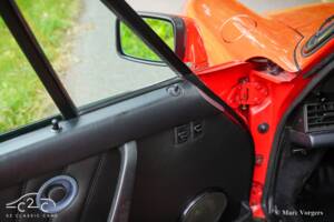 Image 8/63 of Porsche 911 Carrera 3.2 (1986)