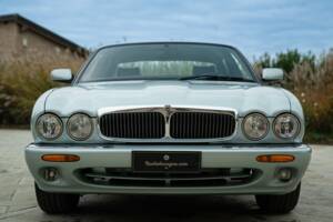Image 11/50 de Jaguar XJ 8 Sovereign (1997)