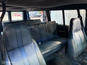 Bild 12/50 von Chevrolet Van (1983)