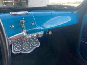 Bild 17/50 von FIAT 1100-103 Familiare (1955)