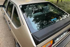 Image 16/57 of Volkswagen Passat 2.0 (1987)