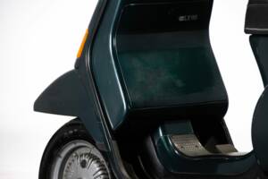 Bild 41/50 von Piaggio Vespa Cosa 150 (1990)