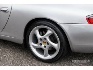 Immagine 10/12 di Porsche 911 Carrera 4 (1999)