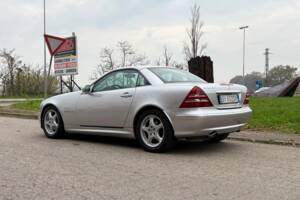 Image 4/11 of Mercedes-Benz SLK 230 Kompressor (2001)