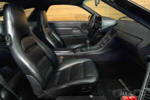 Bild 9/35 von Porsche 928 S (1986)