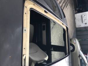 Image 6/29 of Volvo 240 Turbo (1983)