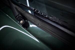 Image 46/90 of BMW 325i (1987)