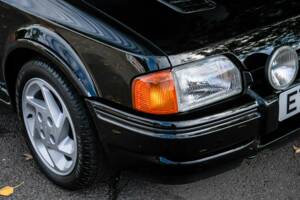 Bild 26/49 von Ford Escort turbo RS (1988)