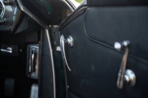 Afbeelding 45/76 van Aston Martin DB 4 (1961)