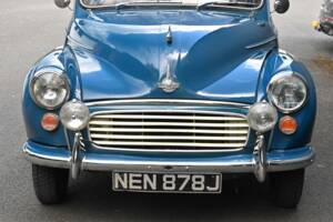 Image 20/37 of Morris Minor 1000 Traveller (1971)