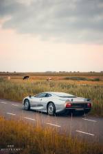 Immagine 7/14 di Jaguar XJ 220 (1993)
