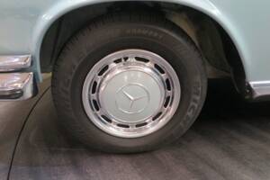 Bild 30/30 von Mercedes-Benz 280 SE 3,5 (1971)