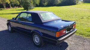 Bild 4/19 von BMW 318i (1992)