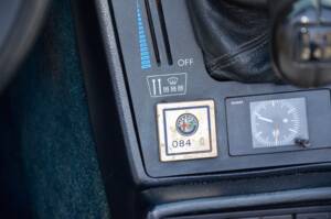 Immagine 12/18 di Alfa Romeo 2.0 Spider (1991)