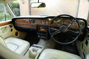 Image 24/50 of Rolls-Royce Silver Shadow II (1977)