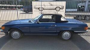 Afbeelding 3/34 van Mercedes-Benz 300 SL (1988)