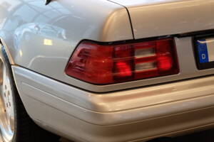 Bild 36/63 von Mercedes-Benz SL 320 &quot;Final Edition&quot; (2001)
