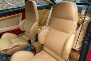 Image 38/50 de Alfa Romeo SZ (1991)