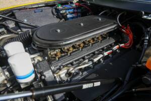 Obraz 15/50 pojazdu Ferrari 365 GTB/4 Daytona (1971)
