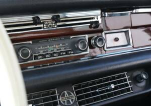 Imagen 36/43 de Mercedes-Benz 280 SE (1968)