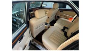 Immagine 5/5 di Jaguar XJ 12 (1989)