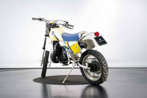 Image 2/50 of Husqvarna WR 250 (1985)