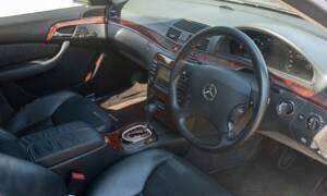 Immagine 4/50 di Mercedes-Benz S 55 AMG (2002)