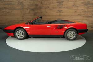 Immagine 8/19 di Ferrari Mondial Quattrovalvole (1984)