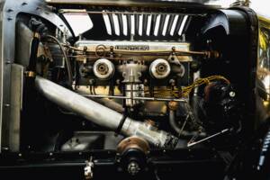 Image 3/50 of Bentley 4 1/2 Litre (1927)