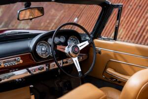 Image 25/51 of Maserati 3500 GTI Spyder Vignale (1963)