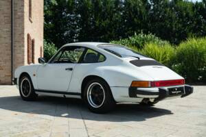 Image 6/50 de Porsche 911 SC 3.0 (1979)
