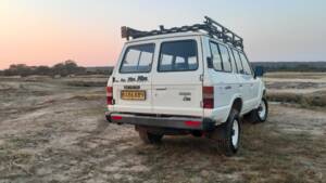 Image 5/61 of Toyota Land Cruiser FJ 62 (1989)