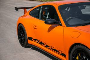 Bild 38/39 von Porsche 911 GT3 RS (2007)